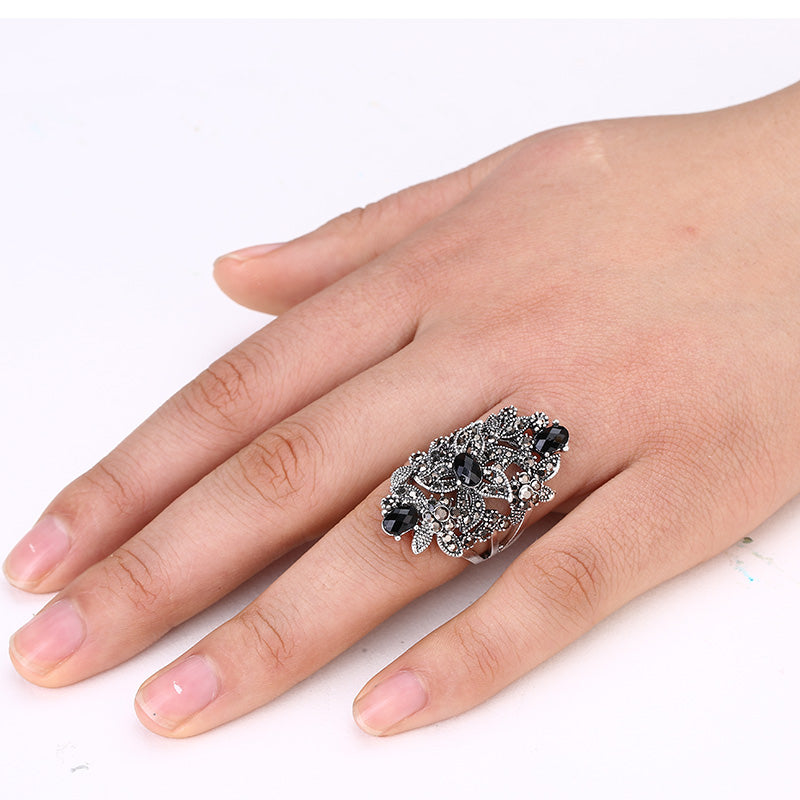 Black Crystal Flower Ring